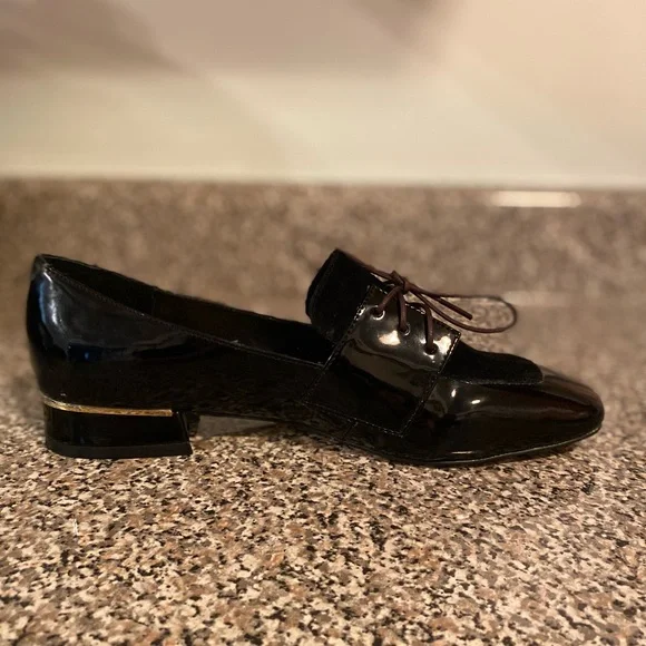 NWOT Women’s Flats - Picture 5 of 6